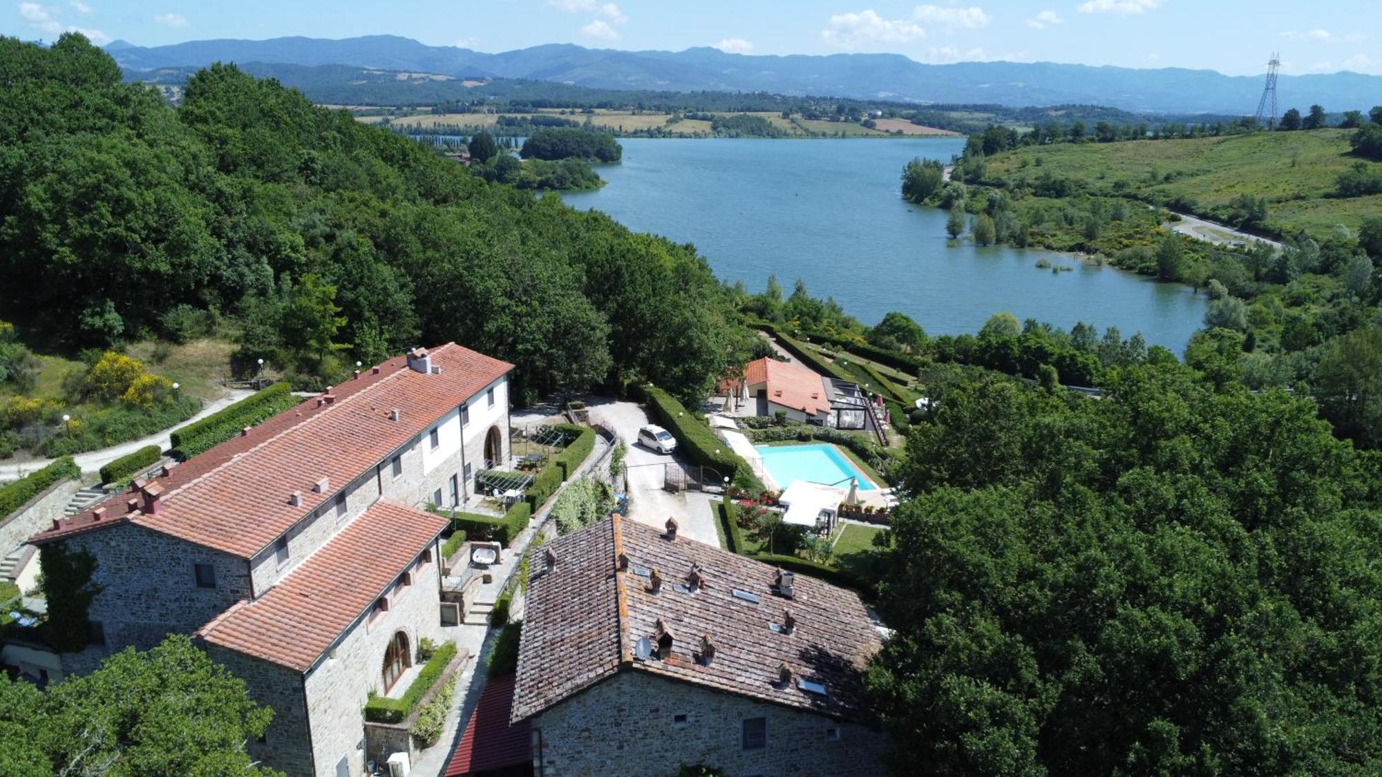 Casa Vacanze Borgo La Fratta Барберино-ди- Муджелло Экстерьер фото